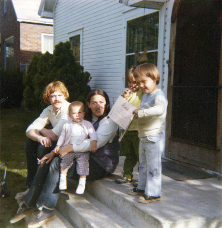 dennis sarah abbie neighbor noah on front porch