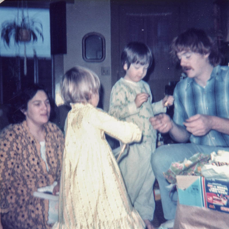 abbie sarah noah dennis xmas alki