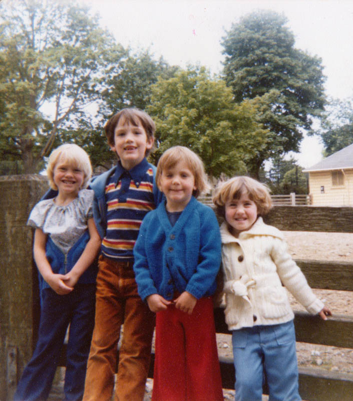 kirsti noah sarah stacey at zoo