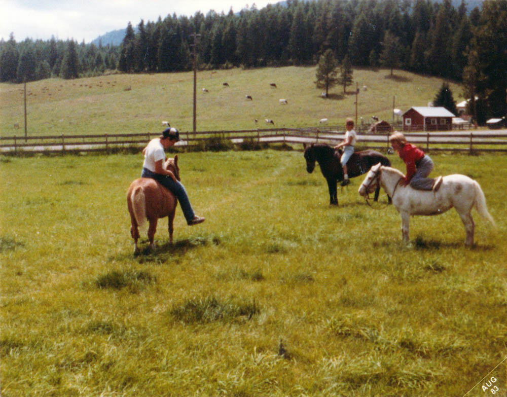 noah sarah and athena