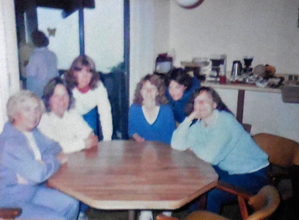 teddy abbie kris mary ann cathy