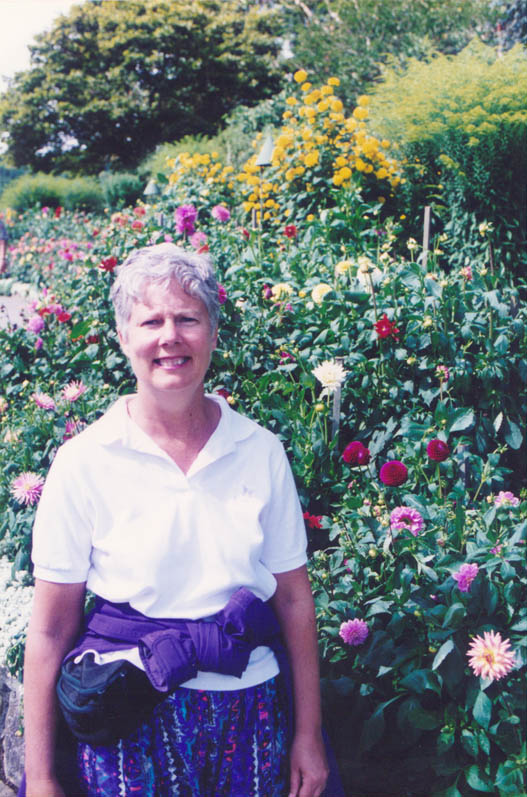 stef at butchardt gardens