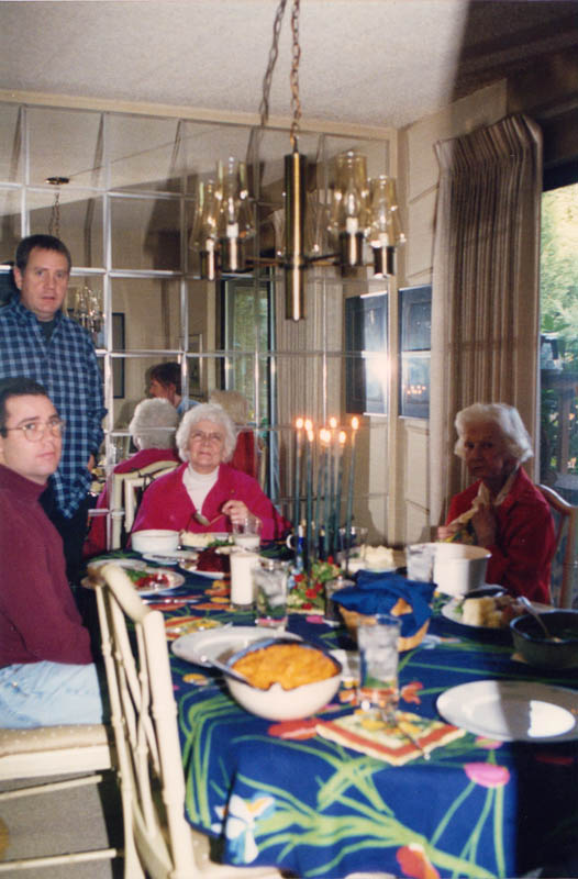 jess rich em and lorna xmas at ems