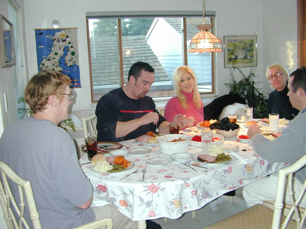 dennis noah sandy rich jess xmas dinner