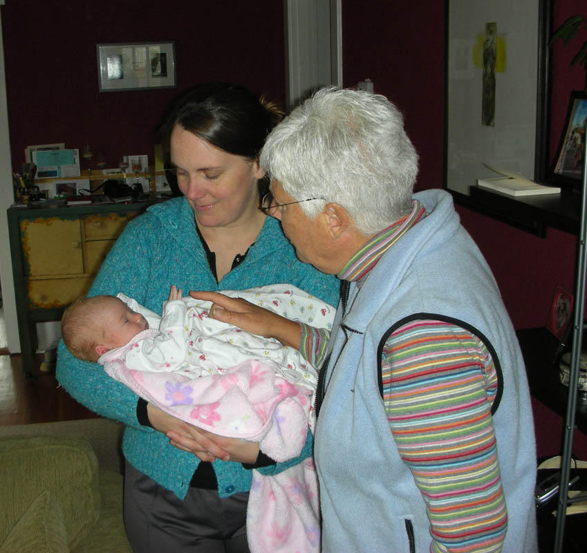 madeline sarah and stef