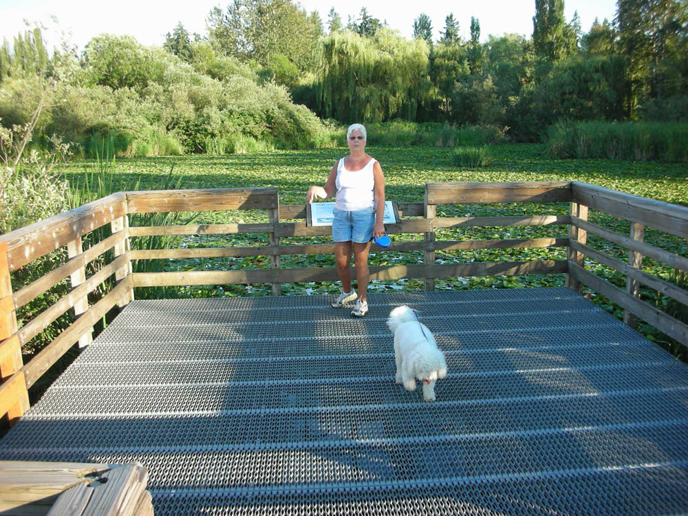aug_stef and alfie at juanita bay