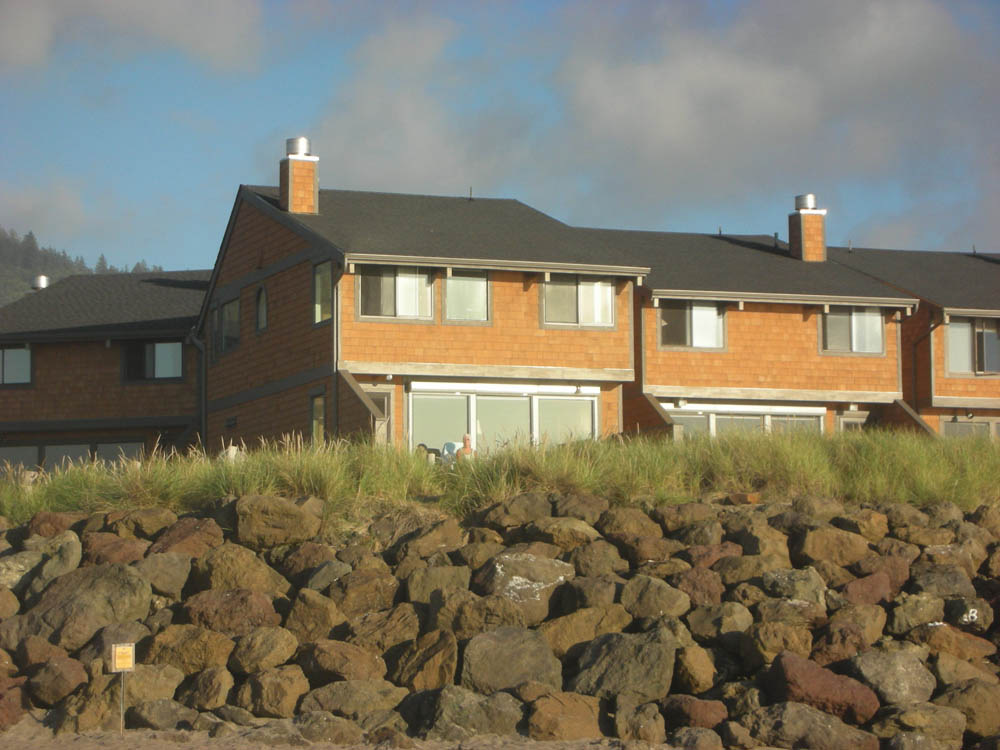 aug_stef at neskowin