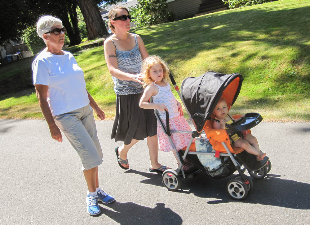 july_stef sarah maddy and katie in kirkland
