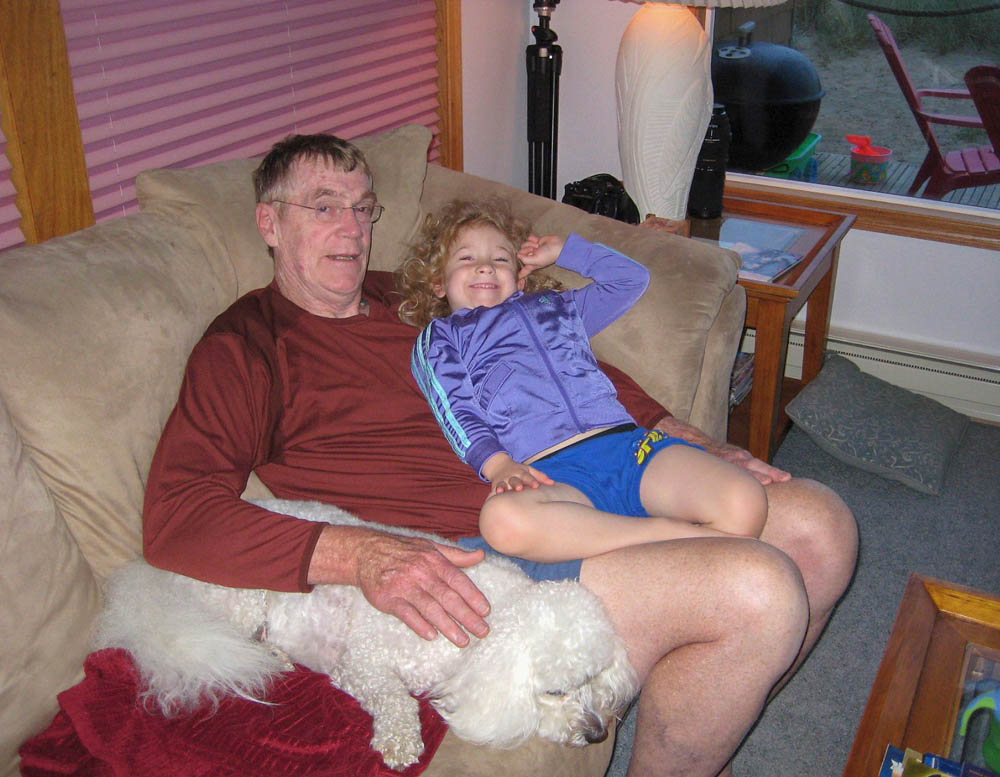 neskowin august 26-28_alfie dennis and maddy