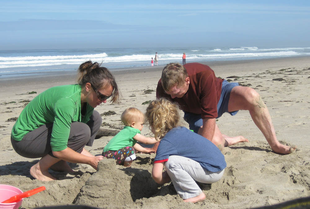 neskowin august 26-28_sarah katie maddy and dennis