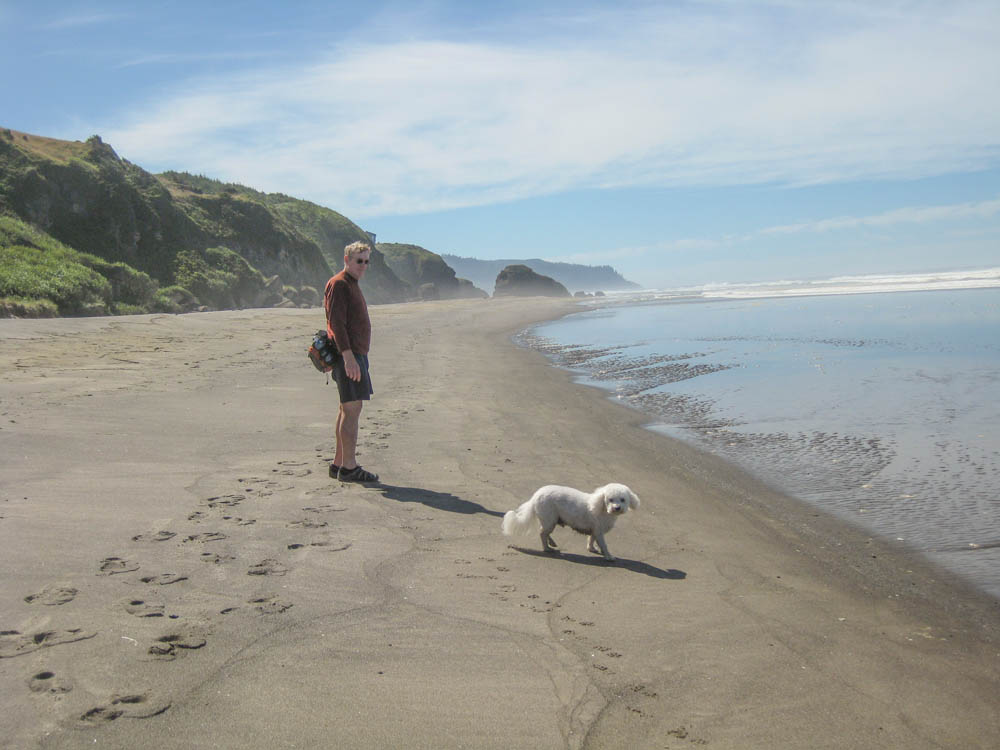 september neskowin_dennis and alfie