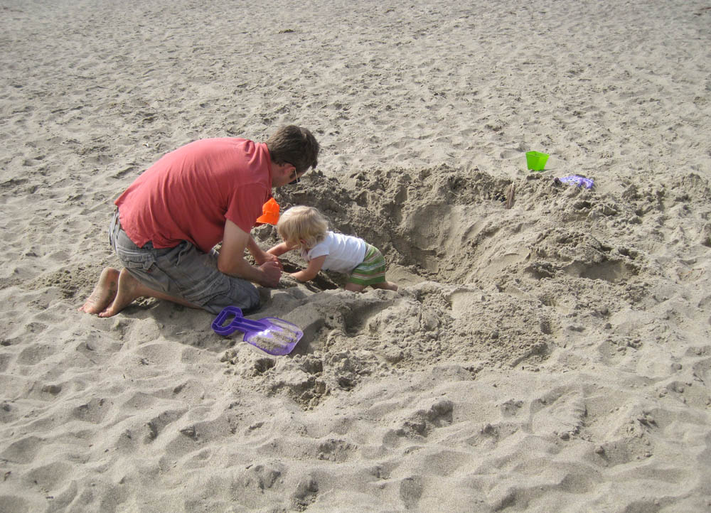 august_andrew and katie neskowin