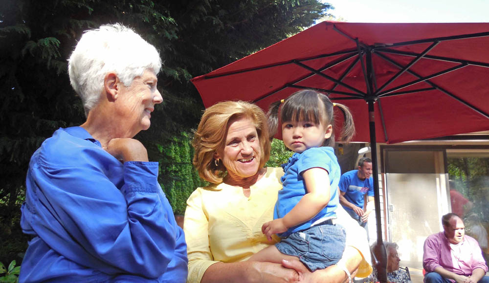 stef darlene nina nate jean john_maddys birthday at sarahs aug 18