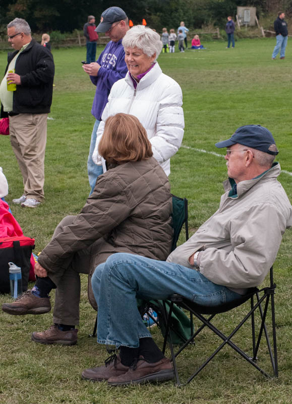 october_stef darlene and bill_maddy soccer