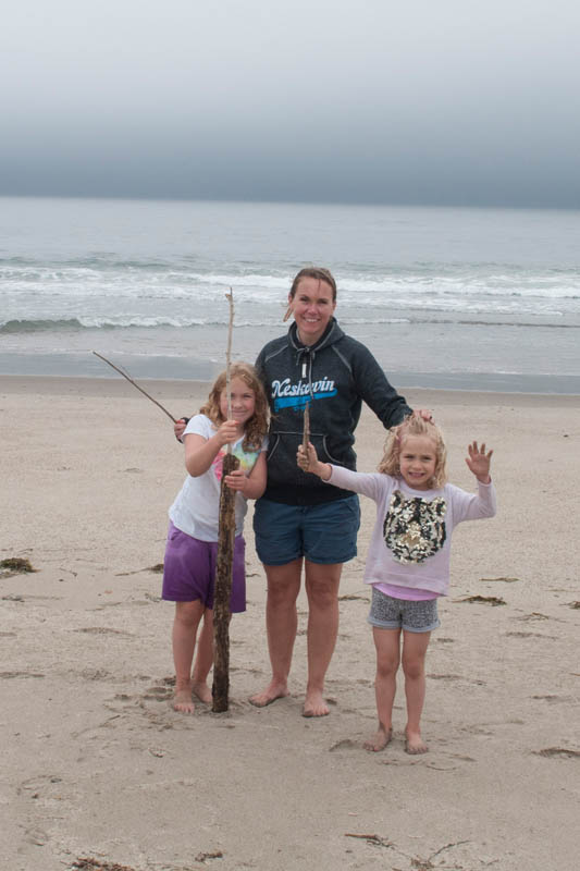 july_maddy sarah and katie_neskowin