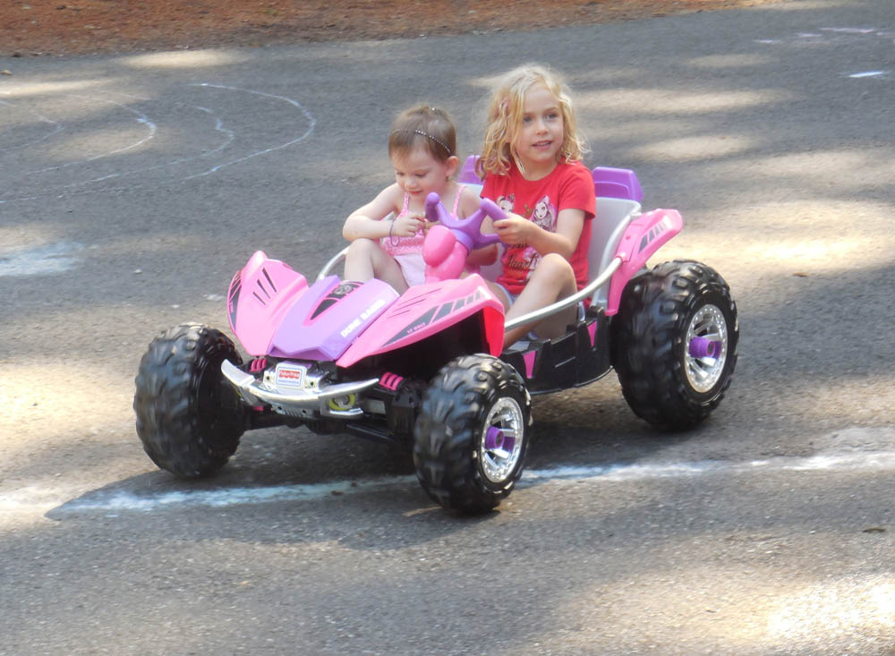 mandy and katie_noah and sandy visit