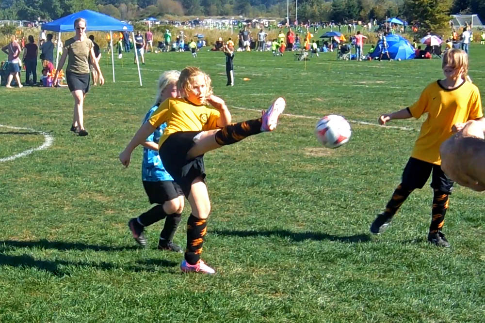 september_maddy soccer