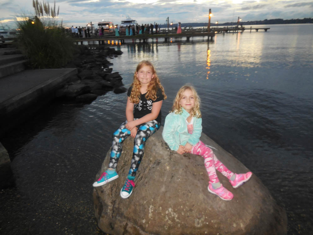october_maddy and katie marina parl kirkland