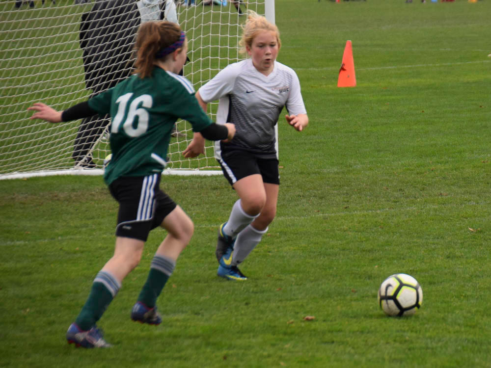 october_maddy soccer 2017