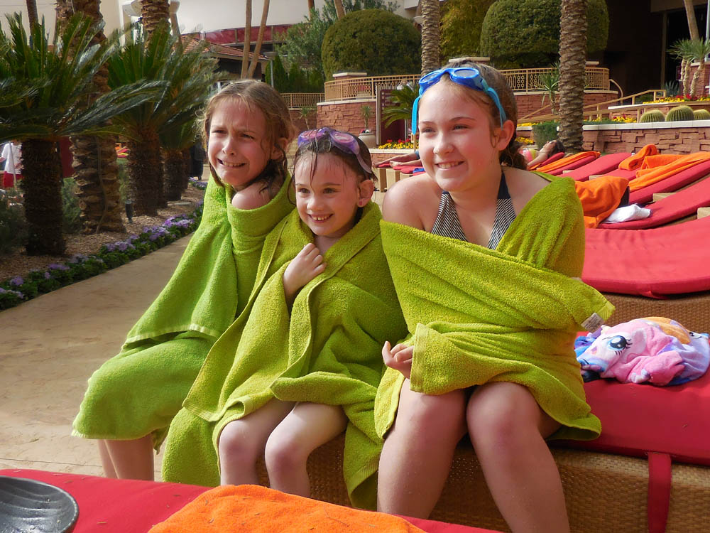 march_katie mandy and sandy at red rock hotel vegas