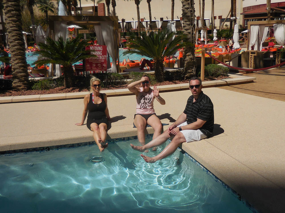 april_sandy sarah and noah at red rock hotel