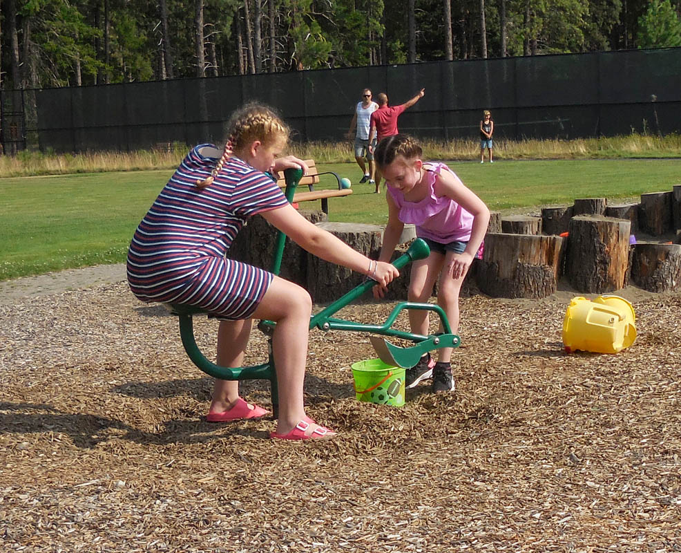 august_maddy and mandy suncadia