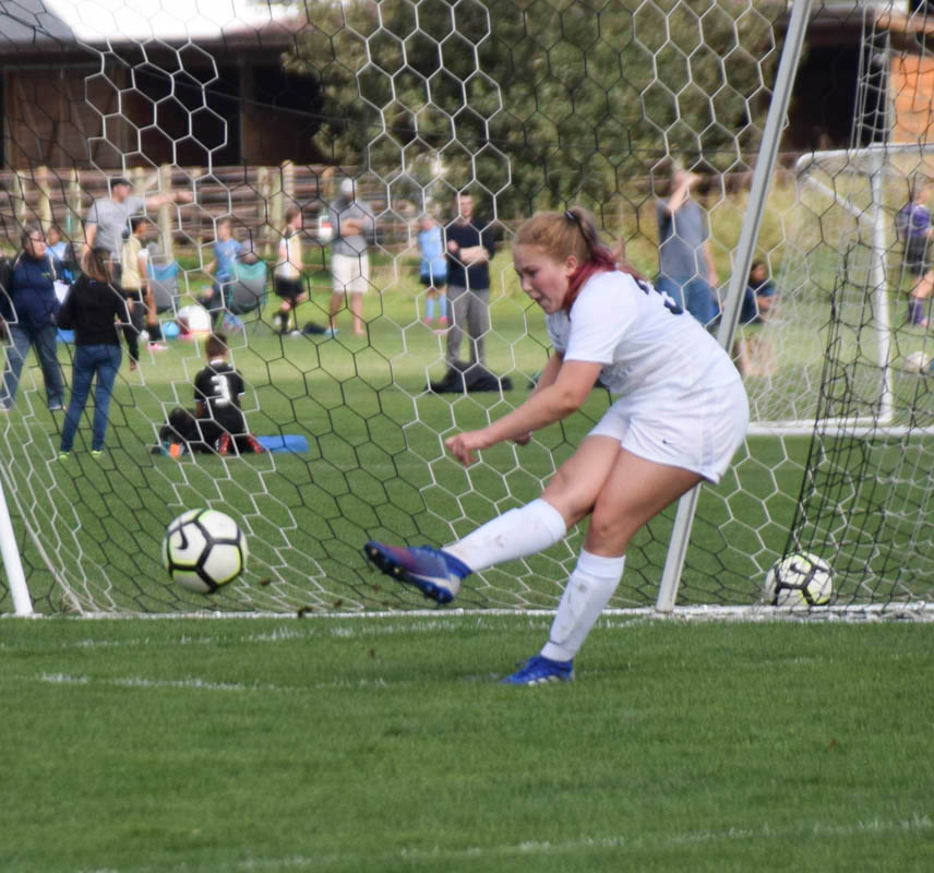 september_maddy soccer