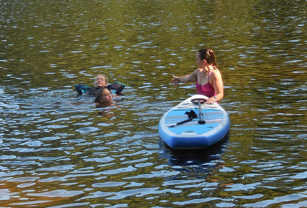august_maddy katie and sarah at beaver lake