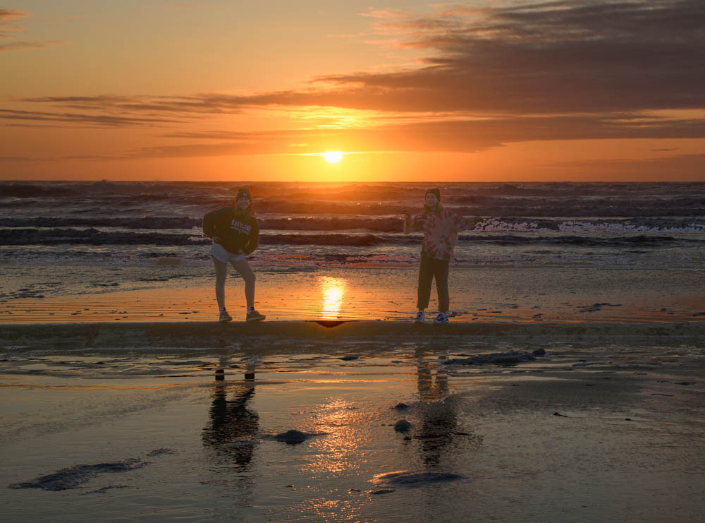november_maddy and katie at seabrook