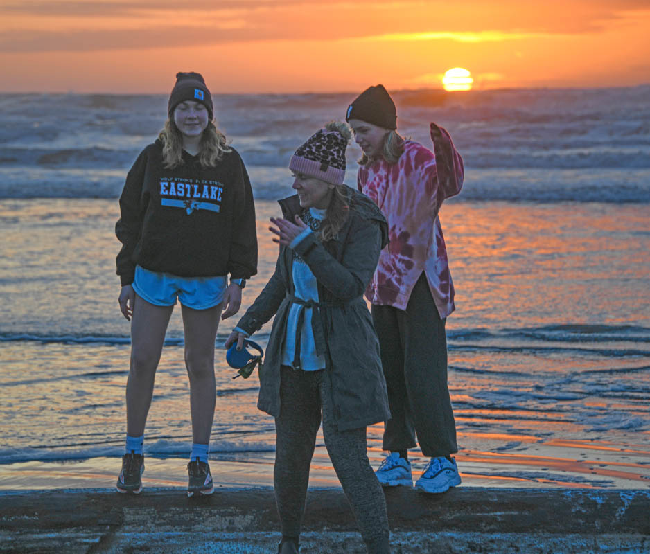 november_maddy sarah and katie at seabrook