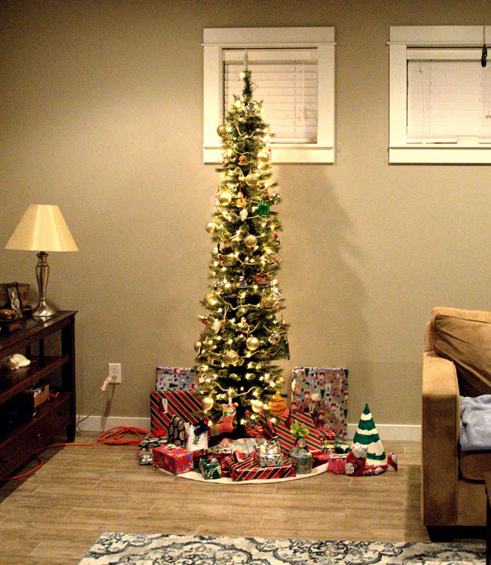 december_xmas tree richland