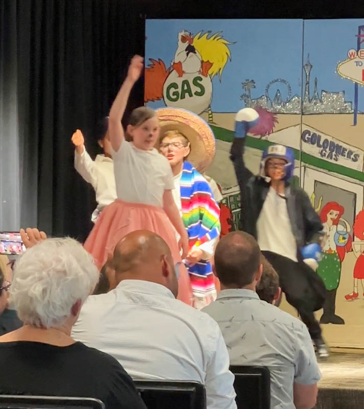 may_mandy frias show 101 dalmations