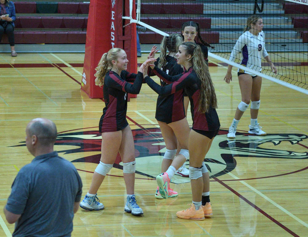 september_maddy volleyball vs issaquah
