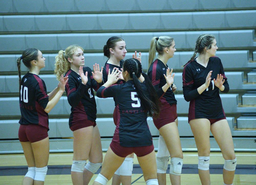 october_maddy volleyball vs_issaquah