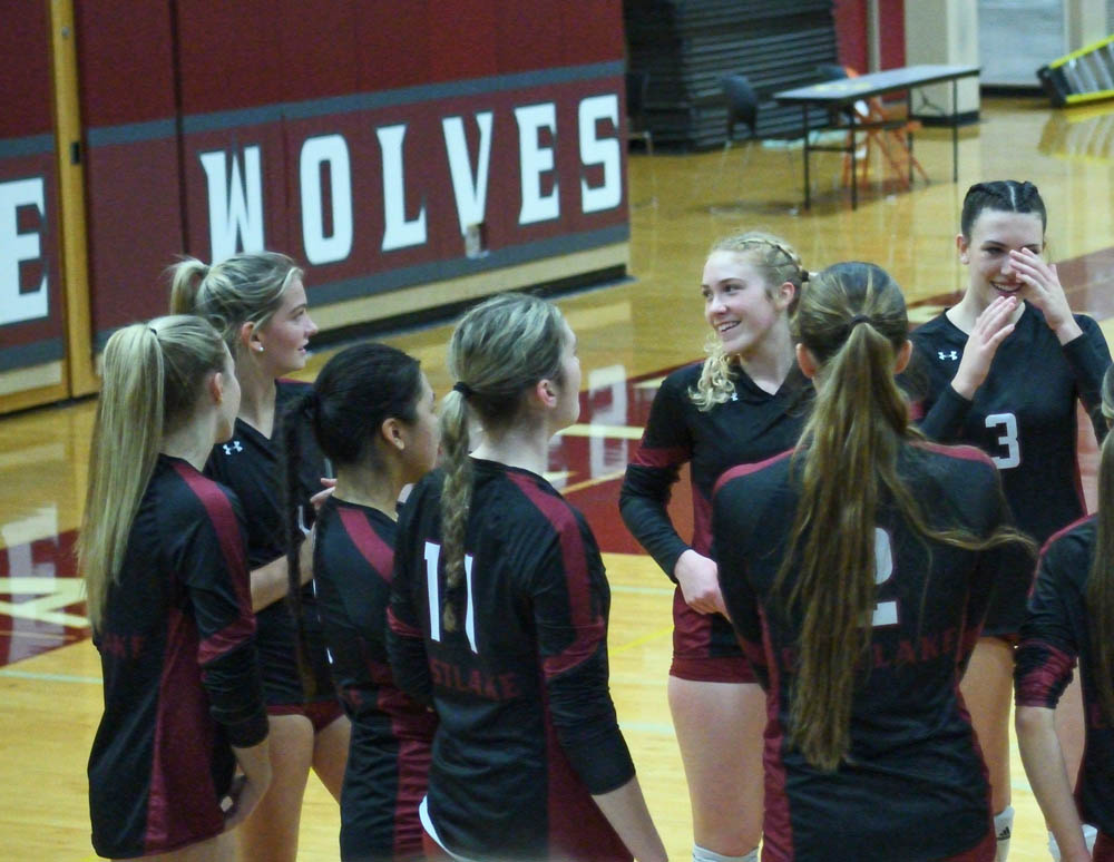 november_maddy volleyball district vs MtSi