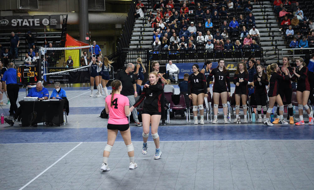 november_maddy volleyball state tournament vs tahoma