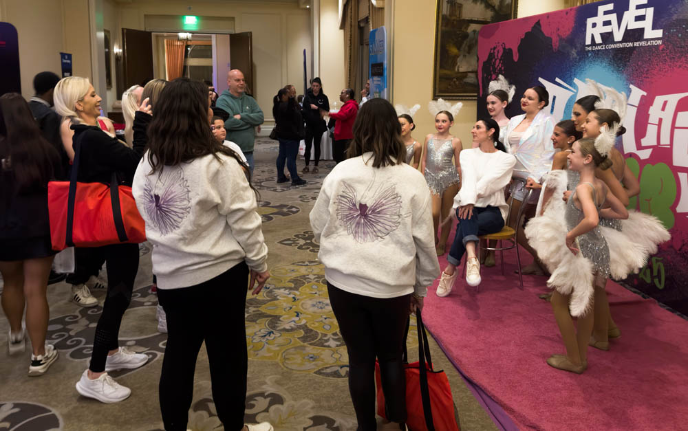 sandy and mandy at dance