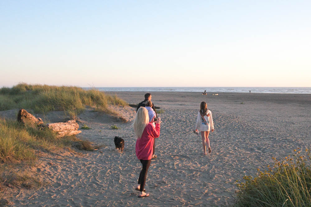 brooks noah sarah sandy and amanda at seabrook