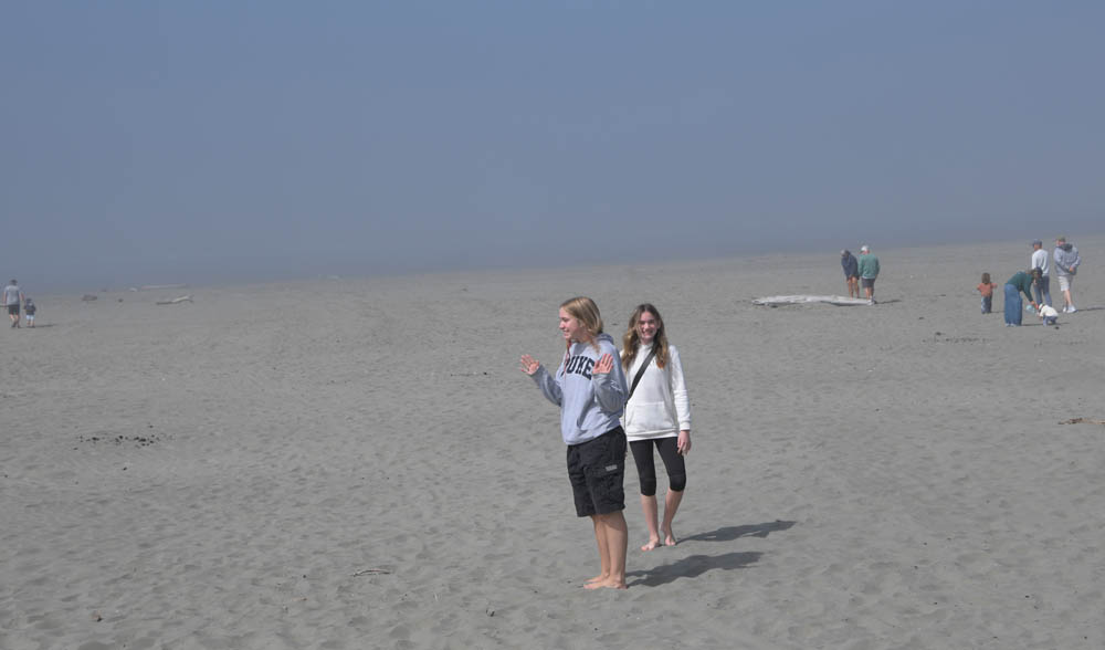 kathryn and amanda at seabrook